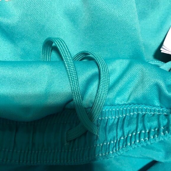 Adidas sea green/pink running shorts sz medium - Picture 5 of 5